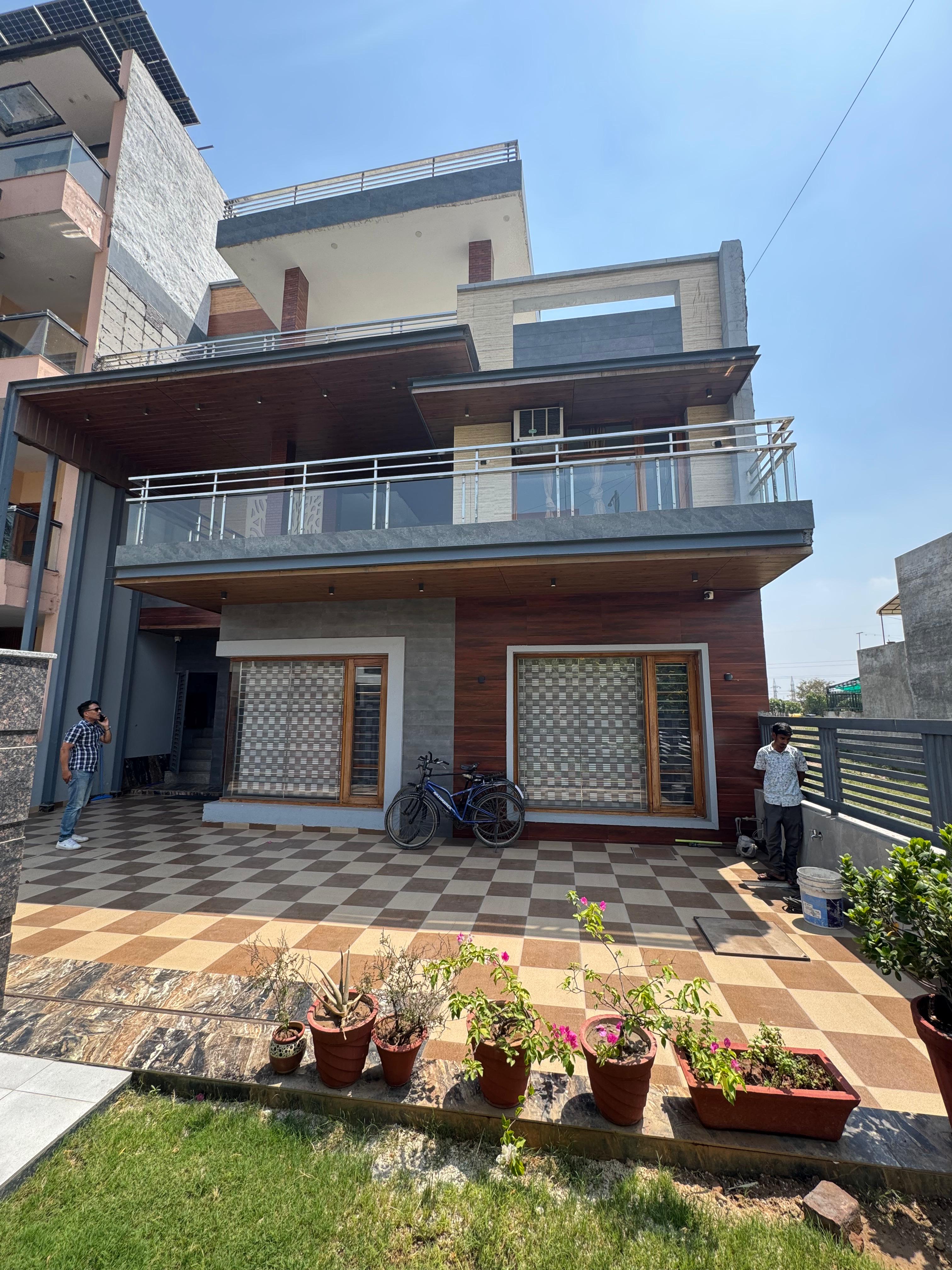 5 BHK Independent House – Sector 118
